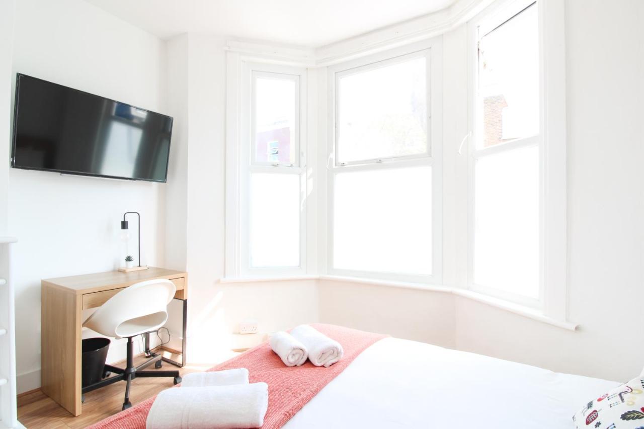 Apartament Lovely Studio Flats In Hackney Londyn Zewnętrze zdjęcie