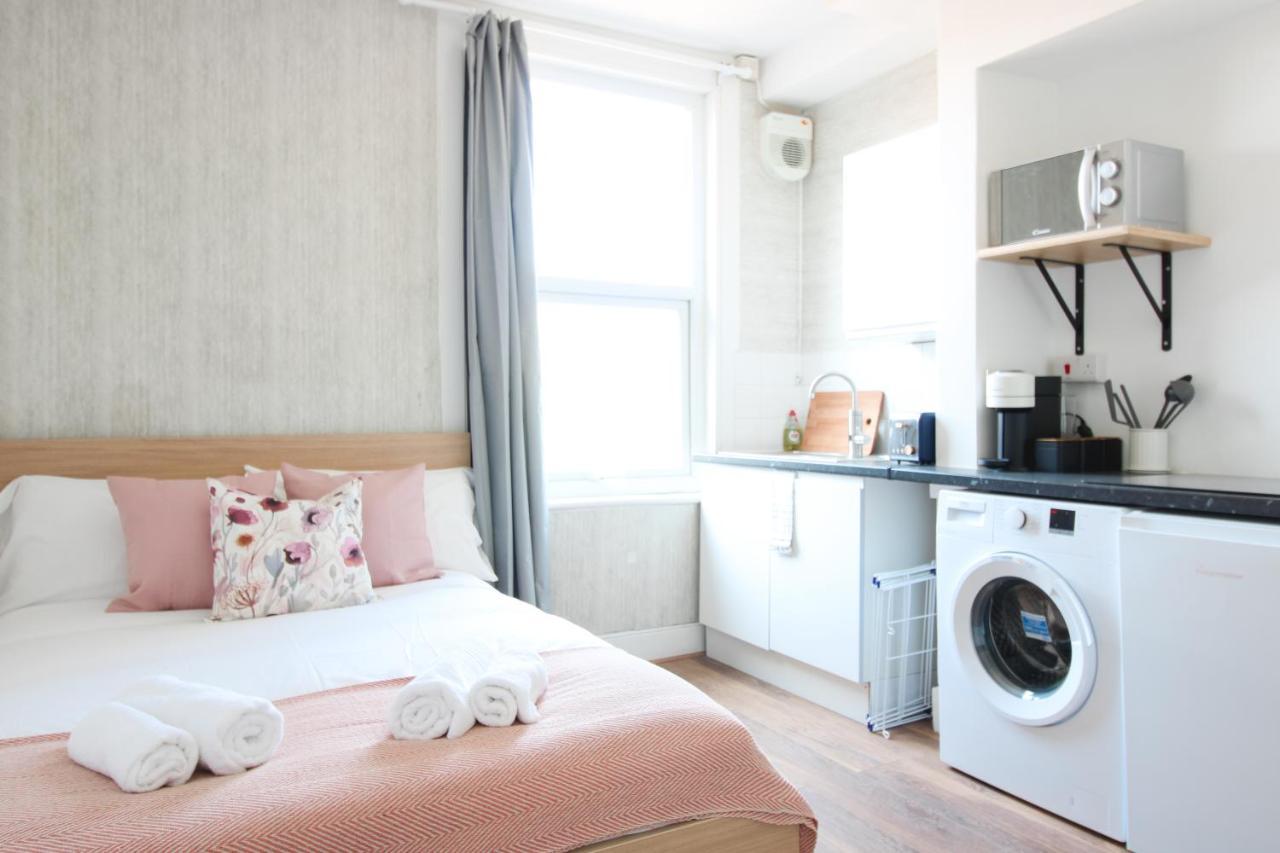 Apartament Lovely Studio Flats In Hackney Londyn Zewnętrze zdjęcie